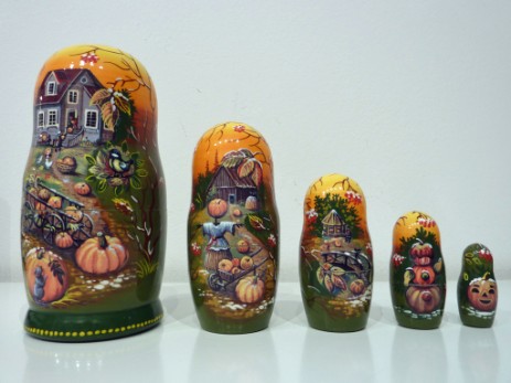 Matrioska Collezione 72 Nesting Doll Collection 72